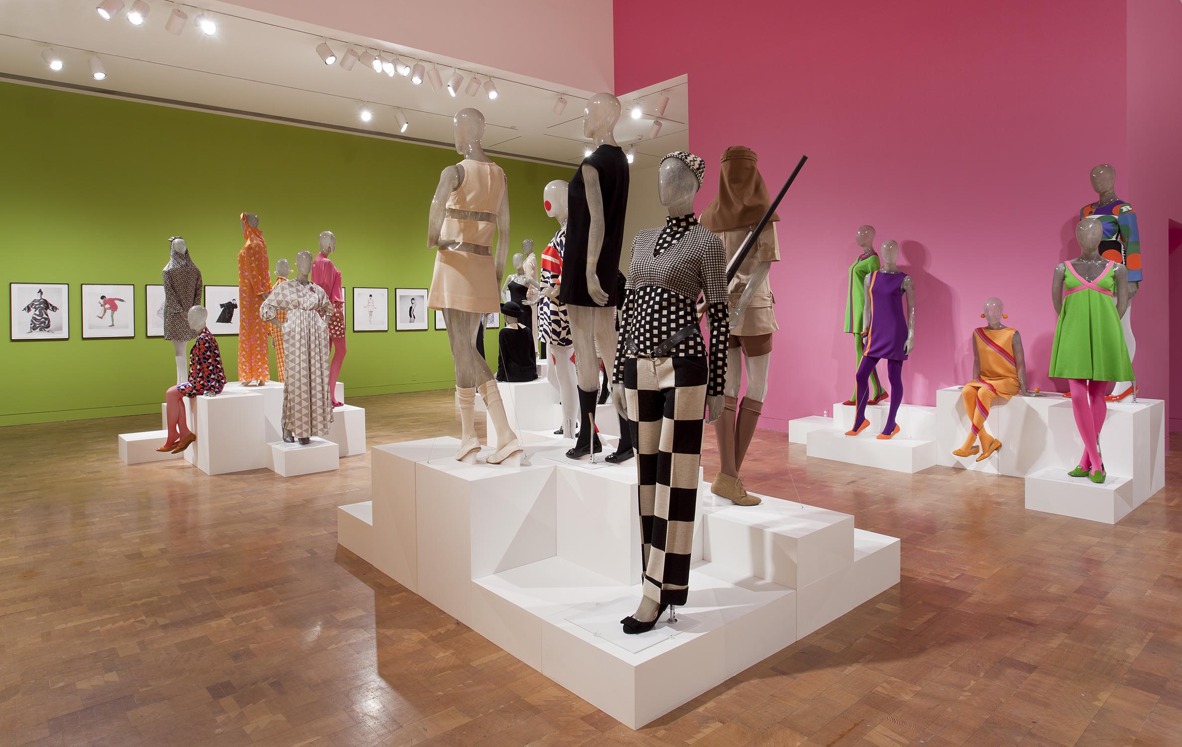 Marmol Radziner - MOCA Exhibition: The Total Look