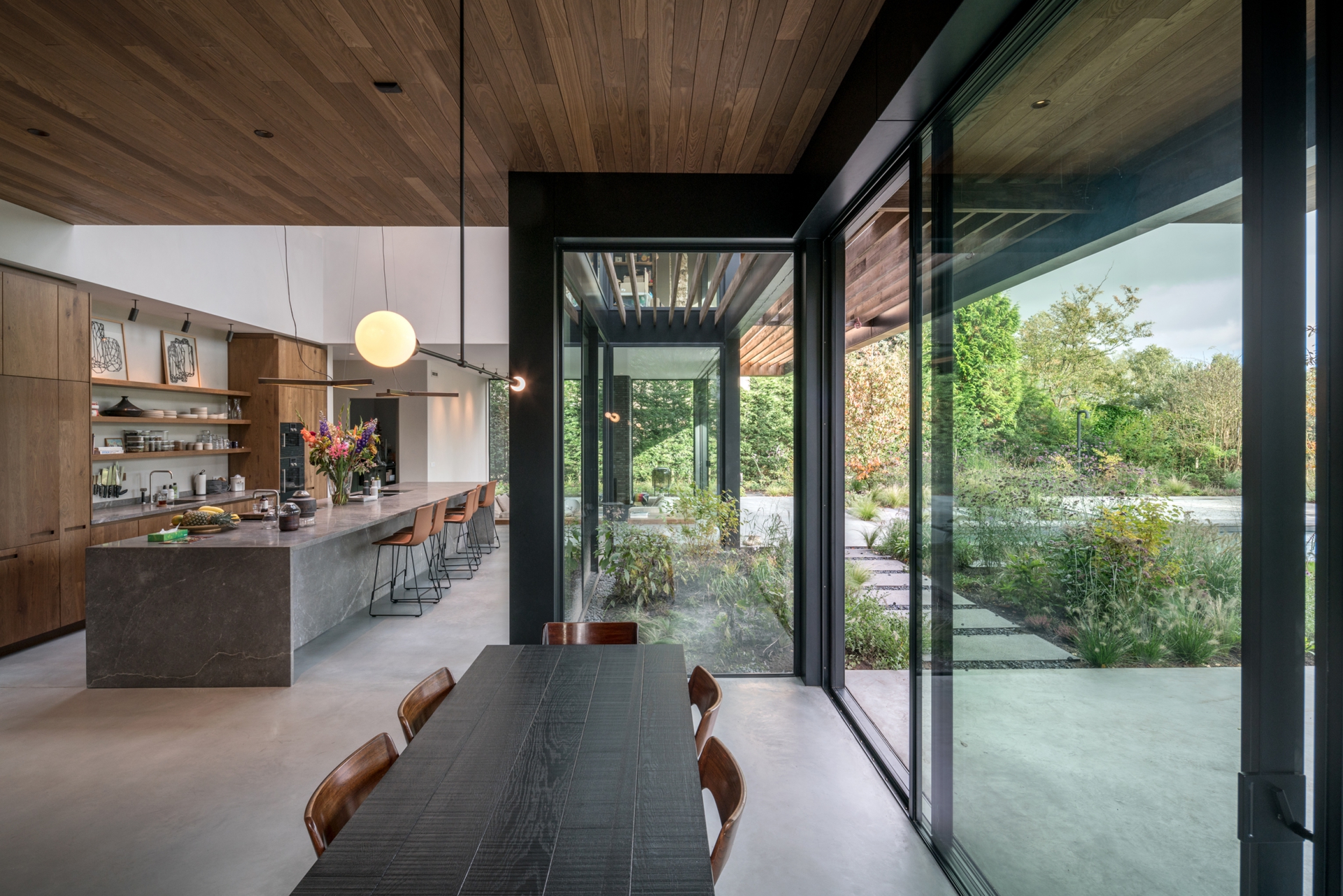 Marmol Radziner - Villa Amsterdam